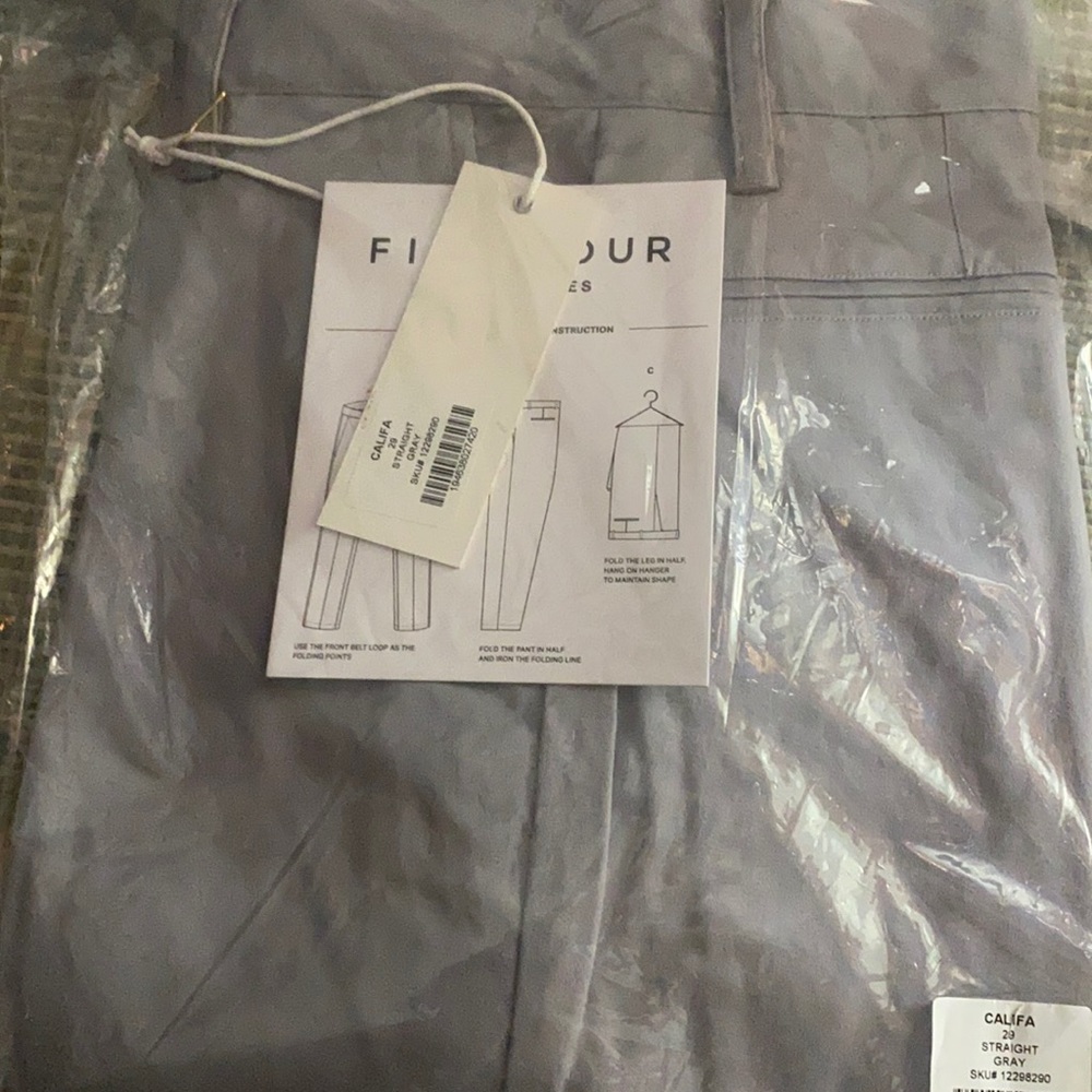 Men’s size small gray trousers brand new with tags size 29